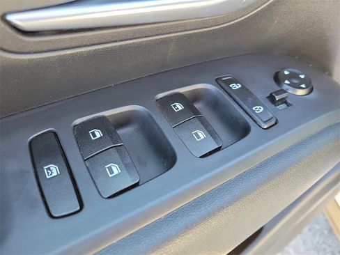 Used 2023 Hyundai Santa Cruz SE image 14