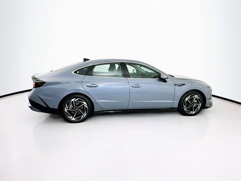 Used 2024 Hyundai Sonata SEL w/ Convenience Package image 10