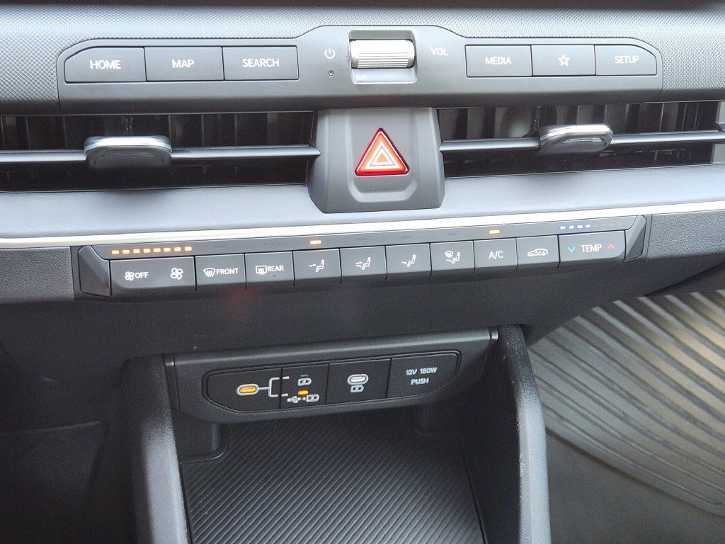 New 2026 Kia K4 FWD image 19