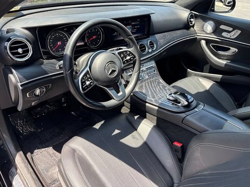 Used 2019 Mercedes-Benz E 450 4MATIC Sedan image 5