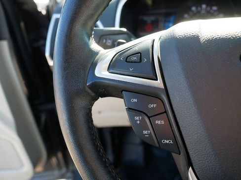 Used 2019 Ford Edge Titanium w/ Cold Weather Package image 26