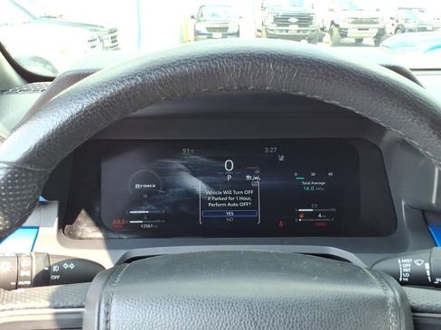 Used 2025 Toyota Tacoma TRD Sport AWD/4WD image 15