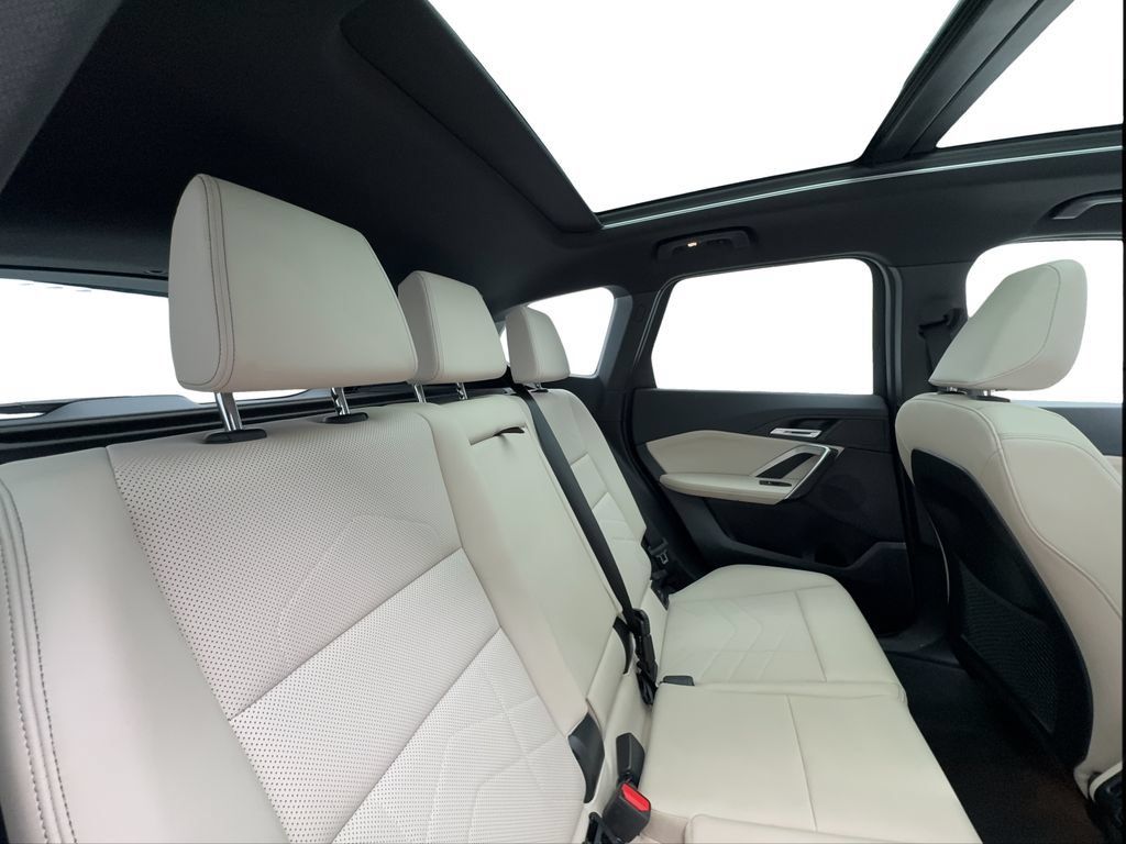 Used 2023 BMW X1 xDrive28i w/ Convenience Package AWD/4WD image 28