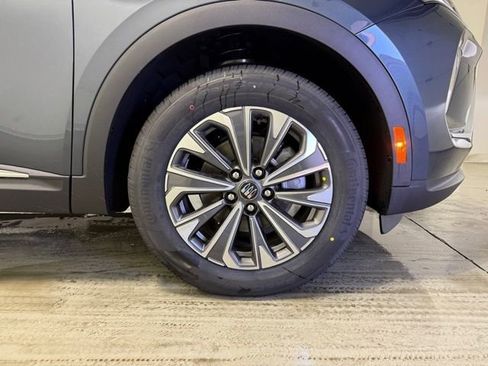 New 2026 Buick Envision Preferred image 30