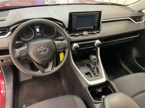Used 2020 Toyota RAV4 LE w/ All Weather Liner Package AWD/4WD image 16