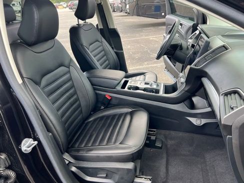 Used 2022 Ford Edge SEL w/ Convenience Package image 17