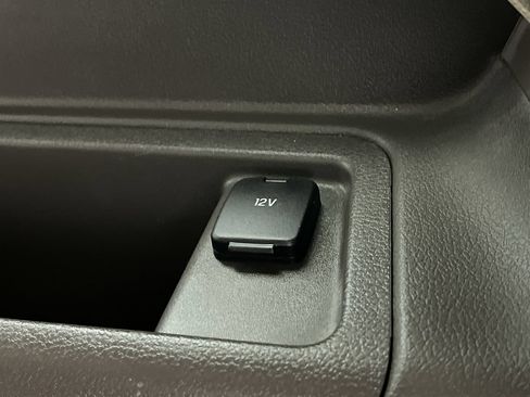 Used 2023 Lincoln Navigator L Reserve AWD/4WD image 35