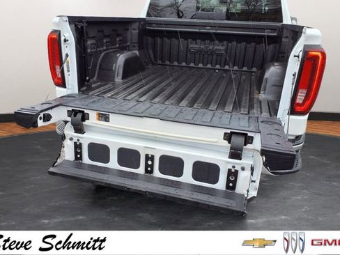 Certified 2022 GMC Sierra 1500 SLT w/ SLT Premium Plus Package image 24