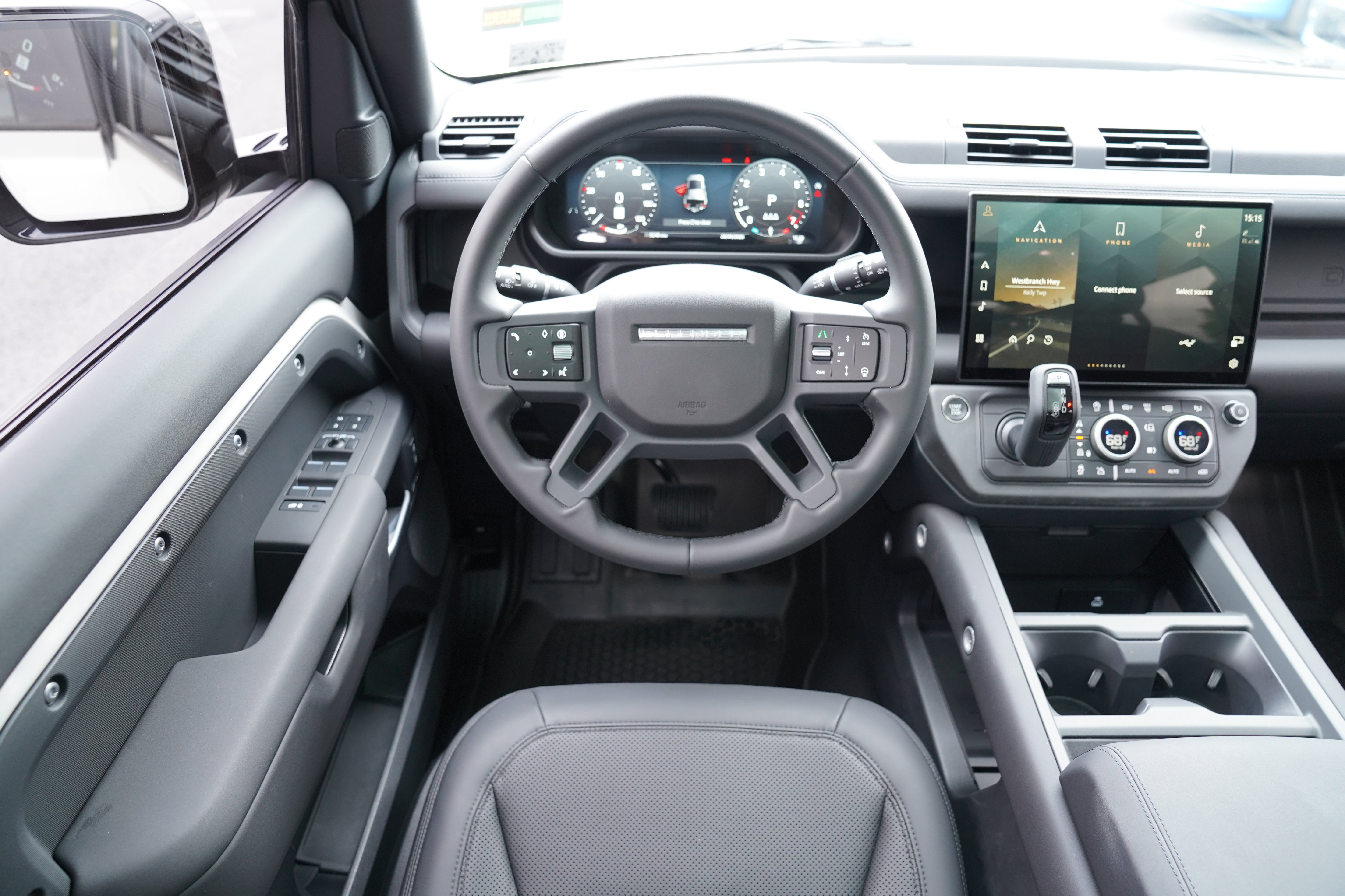 Used 2026 Land Rover Defender 110 S AWD/4WD image 11