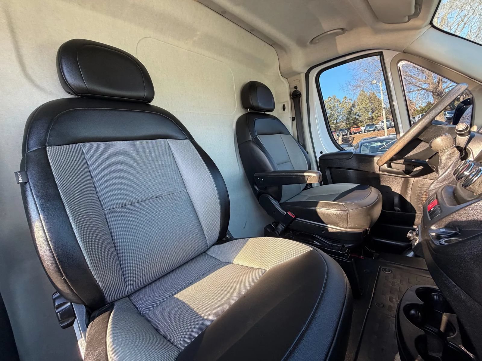Used 2017 RAM ProMaster 1500 FWD image 23