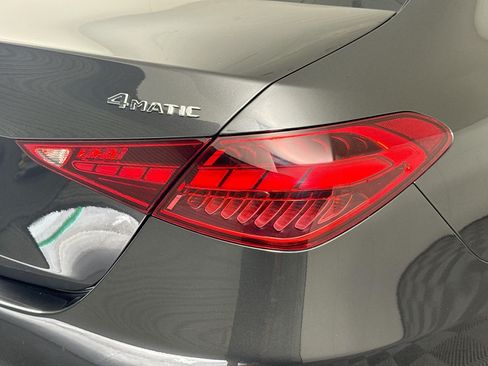 Used 2022 Mercedes-Benz C 300 4MATIC Sedan image 34