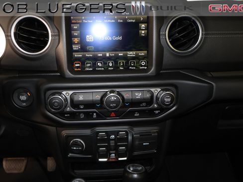 Used 2022 Jeep Wrangler Unlimited Sahara w/ LED Lighting Group image 23