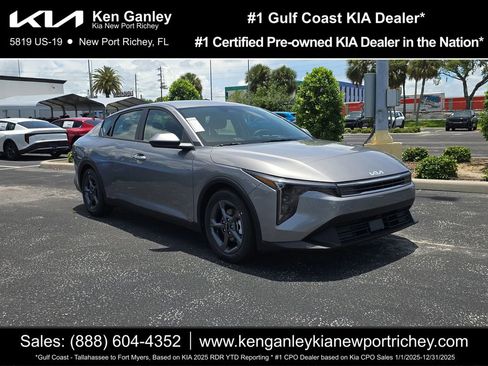 New 2026 Kia K4 FWD image 1