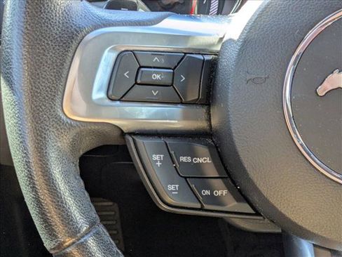 Used 2015 Ford Mustang Premium image 4