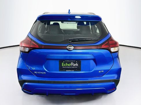 Used 2024 Nissan Kicks SR FWD image 7