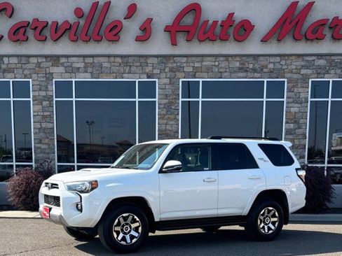 Used 2024 Toyota 4Runner TRD Off-Road Premium image 1