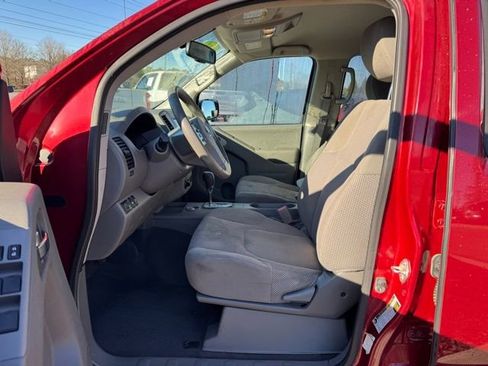 Used 2021 Nissan Frontier SV AWD/4WD image 19