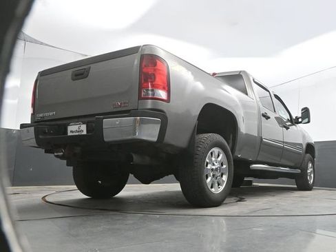 Used 2014 GMC Sierra 2500 SLE w/ SLE Preferred Package AWD/4WD image 35