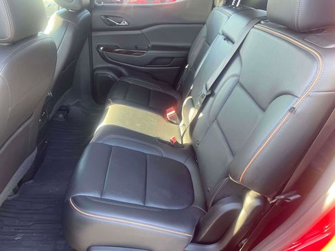 Used 2021 GMC Acadia AT4 image 6