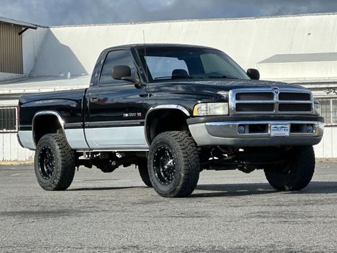 Used 1998 Dodge Ram 1500 Truck image 7