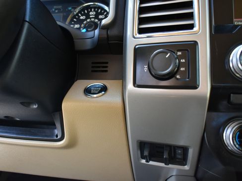 Used 2015 Ford F150 Lariat w/ Equipment Group 502A Luxury image 43