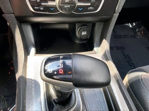 Used 2017 Dodge Charger R/T Scat Pack RWD image 32