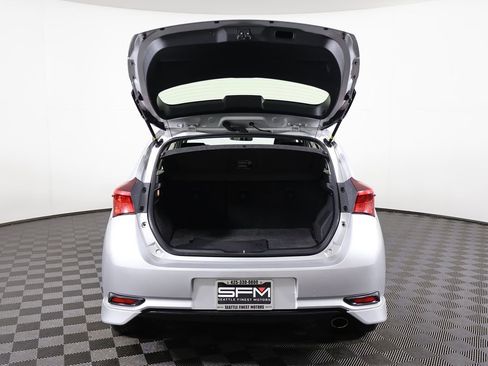 Used 2017 Toyota Corolla iM w/ Carpet Mat Package image 15