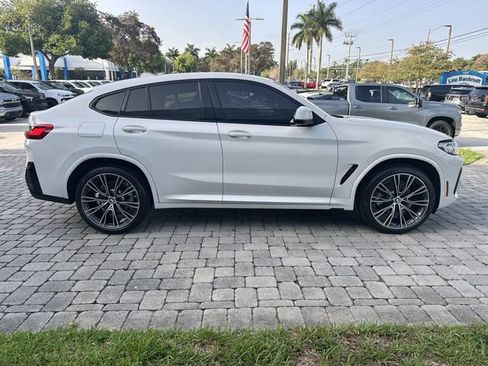 Used 2022 BMW X4 xDrive30i w/ M Sport Package AWD/4WD image 14