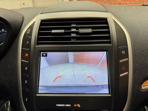 Used 2019 Lincoln MKC Select w/ Select Plus Package image 21