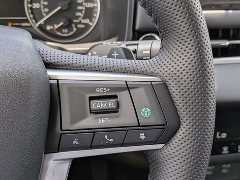 New 2026 Mitsubishi Outlander AWD image 24