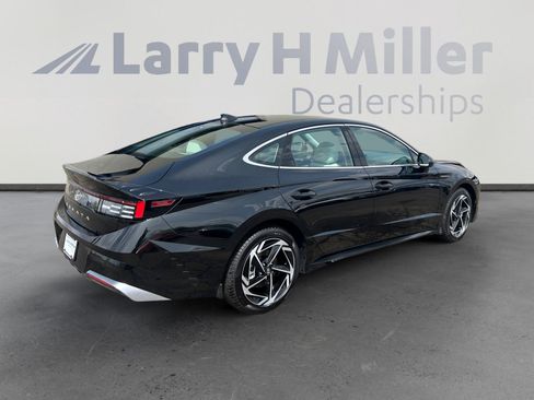 New 2026 Hyundai Sonata SEL FWD image 6