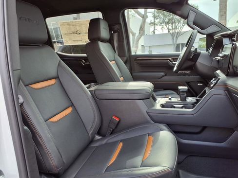 New 2026 GMC Sierra 1500 AT4 w/ AT4 Premium Package image 6