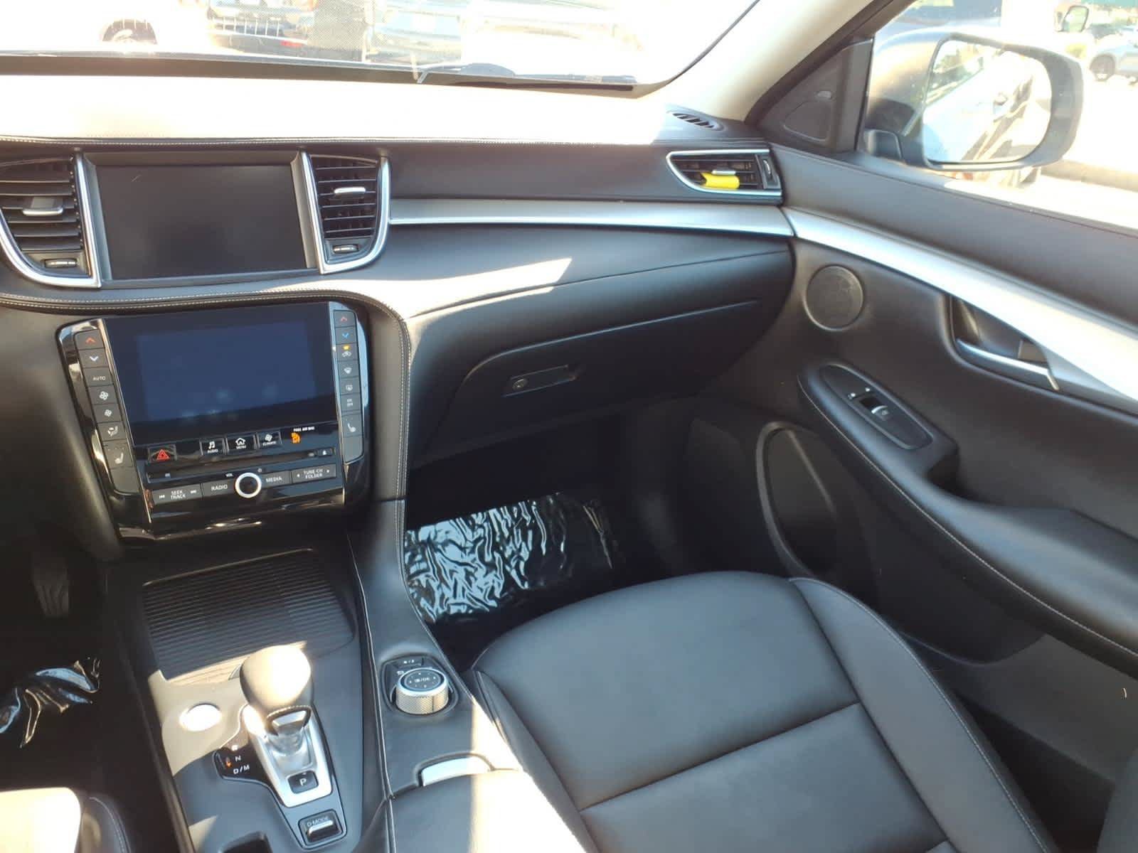 Used 2021 INFINITI QX50 Luxe w/ Cargo Package AWD/4WD image 15