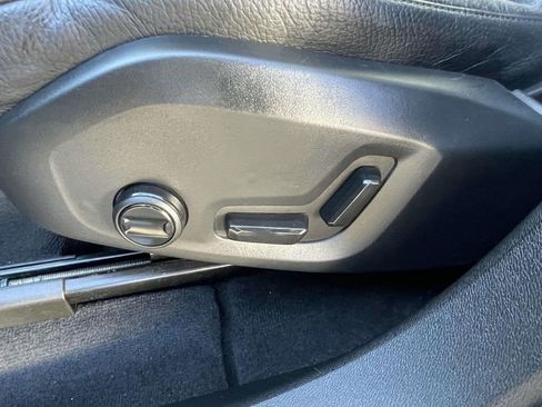 Used 2024 Volvo XC60 B5 Plus image 14