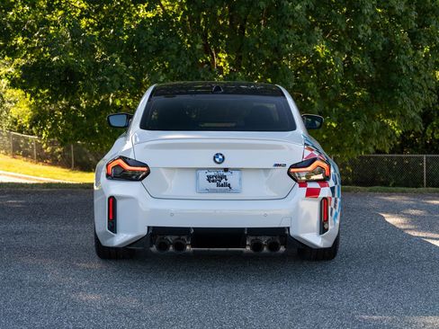 Used 2025 BMW M2 w/ Lighting Package image 6