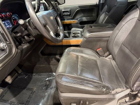 Used 2016 Chevrolet Silverado 1500 LTZ w/ Sport Package AWD/4WD image 26