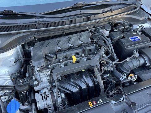 Used 2020 Hyundai Accent SE image 15