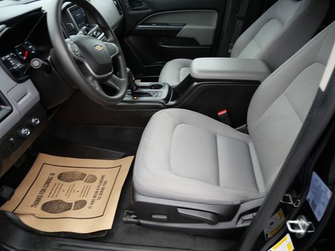 Used 2021 Chevrolet Colorado W/T w/ Custom Special Edition image 10