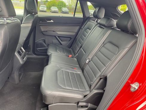 Used 2022 Volkswagen Atlas Cross Sport SEL Premium R-Line AWD/4WD image 19