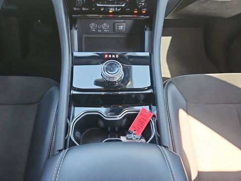 Certified 2023 Jeep Grand Cherokee Altitude AWD/4WD image 29