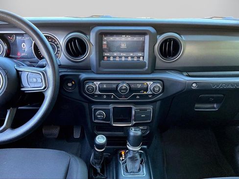 Used 2022 Jeep Wrangler Sport AWD/4WD image 12