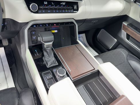 Used 2023 Toyota Tundra Capstone AWD/4WD image 29