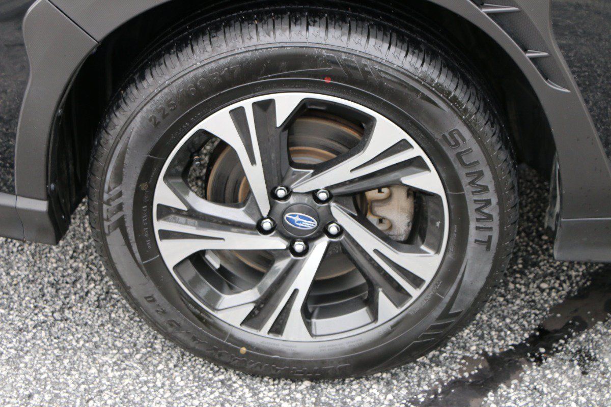 Used 2024 Subaru Crosstrek 2.0i Premium w/ Crosstrek Mirror Package AWD/4WD image 14