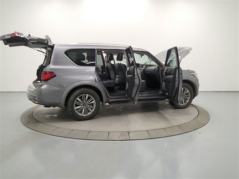 Used 2019 INFINITI QX80 Luxe image 15