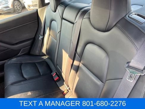 Used 2020 Tesla Model 3 Standard Range RWD image 31