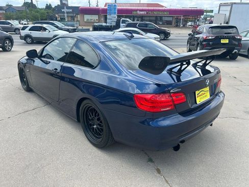 Used 2011 BMW 335i Coupe RWD image 5