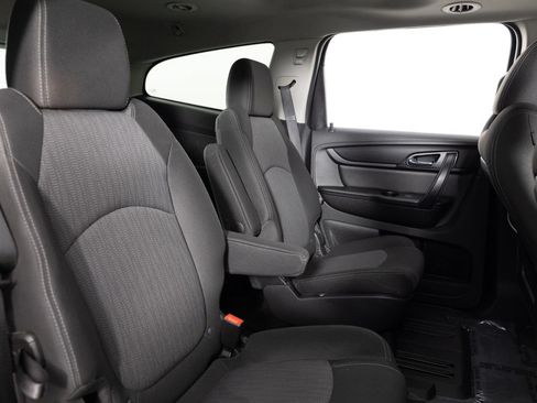 Used 2017 Chevrolet Traverse LT w/ True North Edition AWD/4WD image 24