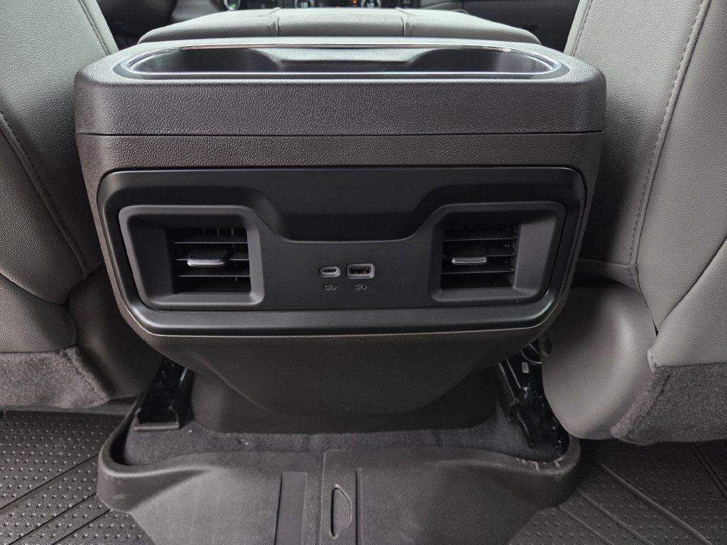 New 2026 Chevrolet Silverado 1500 RST w/ Redline Edition AWD/4WD image 23