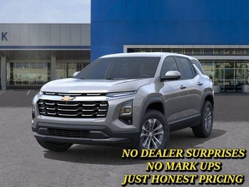 New 2026 Chevrolet Equinox LT w/ Safety and Technology Package FWD image 6