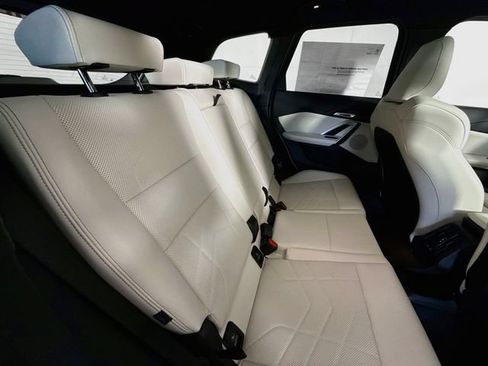 New 2027 BMW X1 xDrive28i AWD/4WD image 27